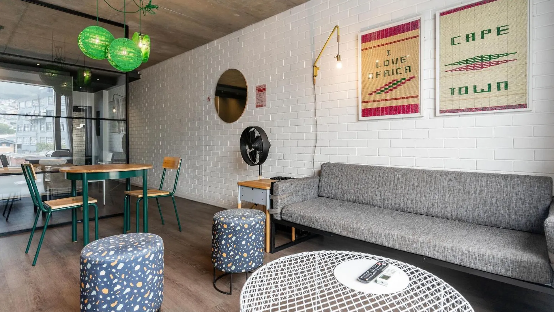 412 Wex1 By Perch Stays With Daily Housekeeping Cape Town South Africa